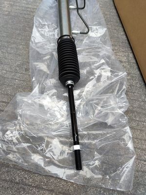 Le support de direction et le pignon 44250-12232 pour Toyota Corolla EE90