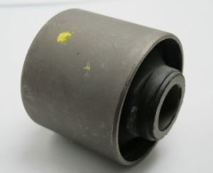 Land Cruiser J6 NR Suspension en coque inférieure 48702-60040 Pour une meilleure maniabilité