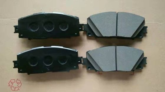 Montage de voiture Toyota Plaquettes de frein 04465-YZZE3 pour Yaris P9 2005-2011 Freinage en douceur