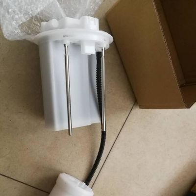 Filtre à carburant en plastique importé 77024-42011-77024-42080 pour Toyota Lexus NX Rav4