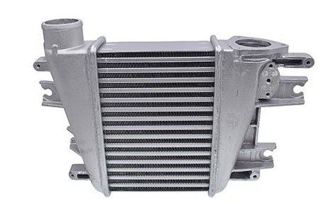 Y61 Terrano II R20 Nissan Patrol Intercooler 14461-VC106 14461-VC10A Pour les véhicules à moteur électrique