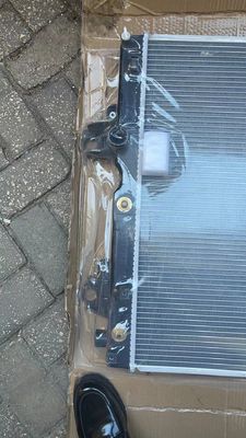 Land Cruiser 150 Radiateur de refroidissement automatique 16400-30300 Pour Toyota Prado 3.0 TDI