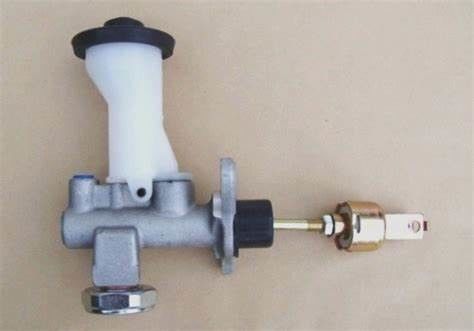 Cylindre maître d'embrayage de haute performance pour Toyota Landcruiser 90 KZJ185 31410-35320