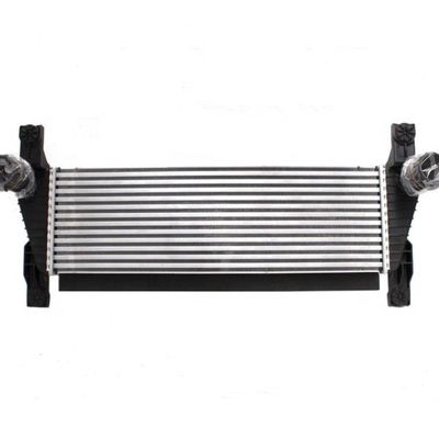 OE N° 14461-EB360 Intercoolers pour Navara D40 Améliorer le refroidissement de votre moteur