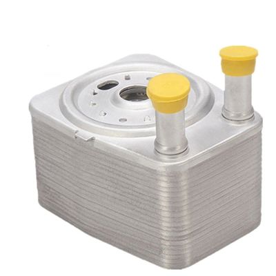 038117021c refroidisseur d'huile moteur Audi Volkswagen Jetta 2010 échangeur de chaleur de radiateur automatique