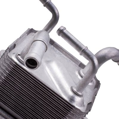 Un refroidisseur d'huile moteur personnalisé pour NISSAN Juke Qashqai II VERSA 21606-3JX2C au mieux
