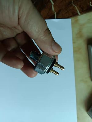 Le témoin de freinage doit être étanche à l'air et à l'air.