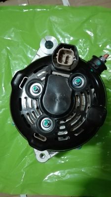 Toyota Alternator 27060-30130 pour la série Prado 150 KDJ150 3L Turbo Diesel 1KDFTV D4D
