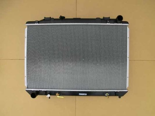 Excellent radiateur moteur Toyota 3.0 D pour 96-98 Toyota Townace Liteace CR40/41/50/51