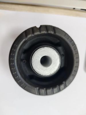 Pour le Hyundai Accent Kia Rio Bush