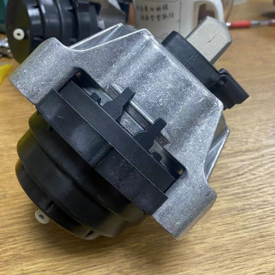 22116883514 Montage du moteur BMW G30 Touring G31 Gran Turismo G32 Montage du moteur