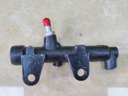46801-00Z05 Cylindre maître d'embrayage Pour camion NISSAN UD