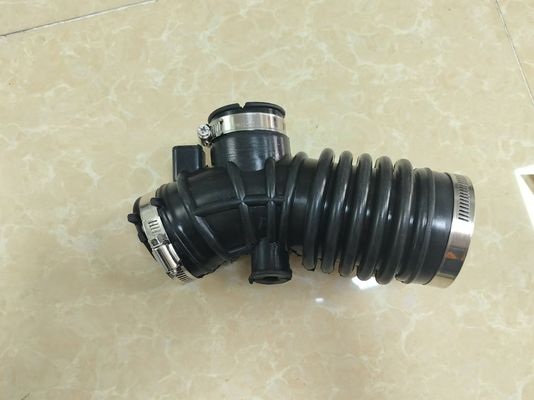 16578-95F0B tuyau d'admission du conduit d'air pour Nissan Sunny murano