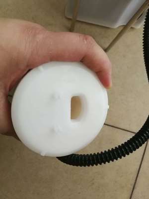 Filtre à carburant à l'intérieur du réservoir OE NO. 77024-42011 avec papier filtre importé pour Toyota Lexus NX Rav4