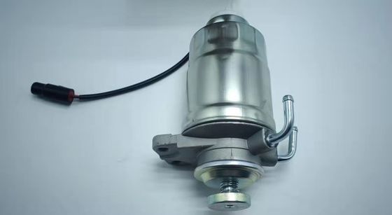 Filtre à carburant diesel de haute qualité avec papier filtre importé pour Mitsubishi L300 L400 Taille standard