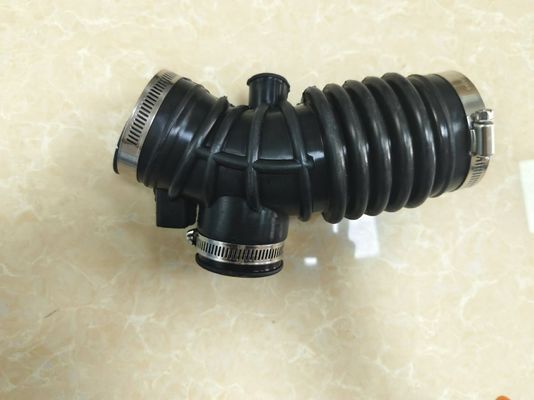 16578-95F0B tuyau d'admission du conduit d'air pour Nissan Sunny murano