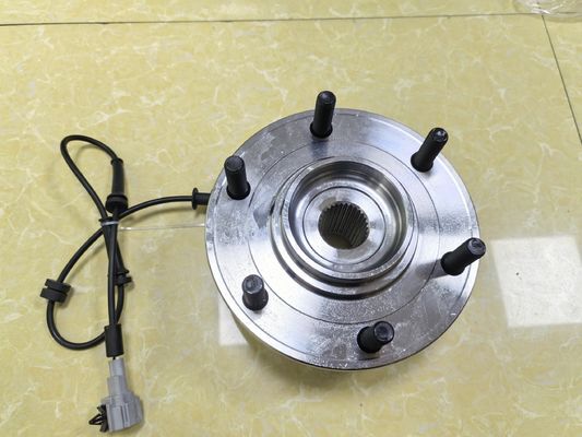 40202-ZR00B 40202-ZR40B Moyeu de roue avant et ensemble de roulements pour Nissan Armada Titan Infiniti QX56 2008-2012